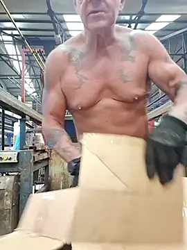 gymrat61's Webcam Show