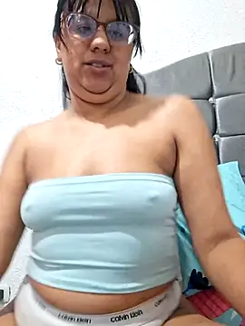 ZaidaWet Adlı Modelin Canlı XXX Sohbeti