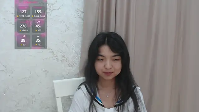 Živý XXX chat Shy_Kira