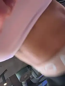 F3ckd0lllucy Live XXX-Chat