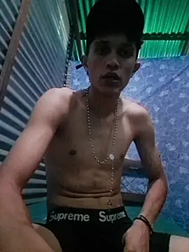 Jay_Boy_ élő XXX-chatje