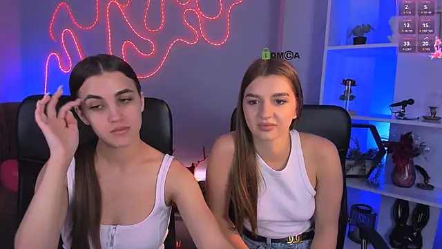 bloom_night's Live XXX Chat