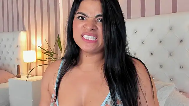Chat +18 de Mia-Stones ao vivo