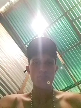 Chatroom XXX en direct de Jay_Boy_