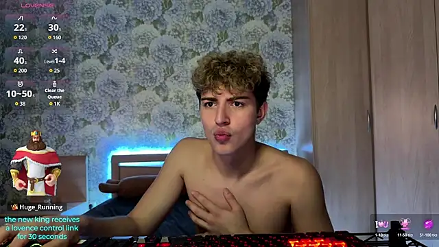 AlfredSweet Chat XXX live