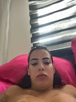 Srta_Jhenny 现场XXX聊天
