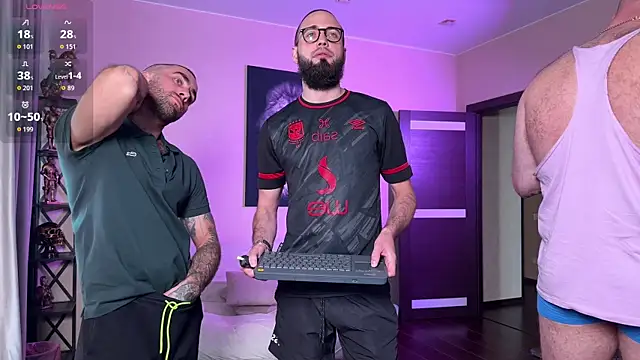 دردشة FireBeard_ الجنسية المباشرة