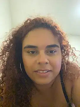 Chat +18 de ___seusegredo ao vivo