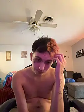 צ'אט XXX בשידור חי של Capwildd_124