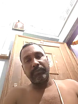 Priyasexcpl Webcam show