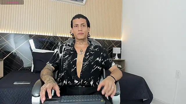 دردشة Damian_romanoff_ الجنسية المباشرة