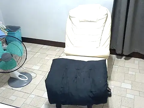 Chat XXX ao vivo de jemeikolust
