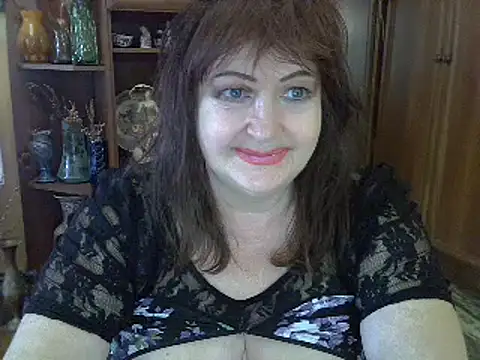 ElenaZed XXX чат на живо