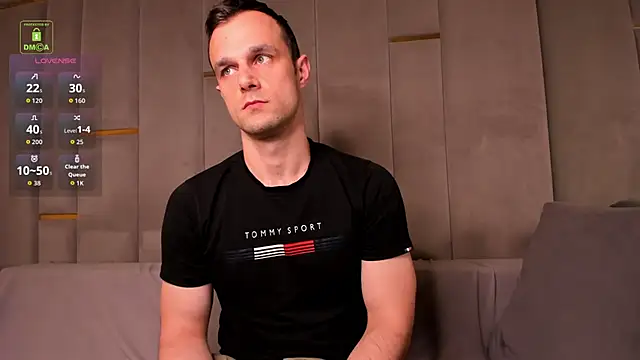 Czat XXX na żywo – BrandonNorris
