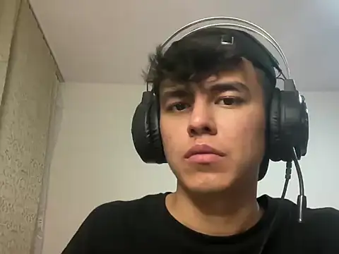 Chat XXX ao vivo de ToddWarren