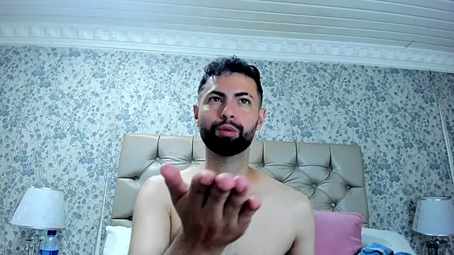 AndrewCrooss – Live XXX-chat