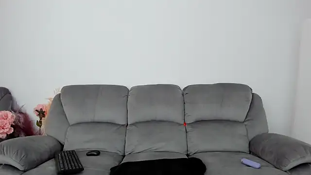 SecretVanilla Chat XXX in diretta