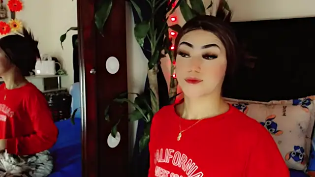 NathalialLooes' Live XXX Chat