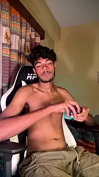 Webkamerová show GunSlay