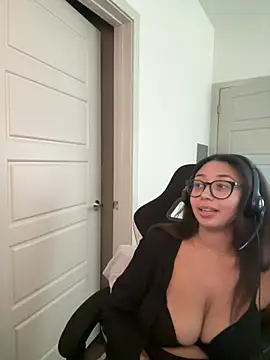 minhababyy's Live XXX Chat