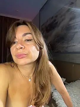 Mary_Kiitty – Naživo XXX chat