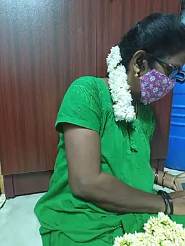 umashreetamil – Live XXX-chat