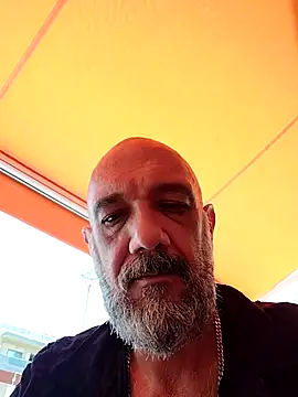 BigTwixxxxn Live XXX chat