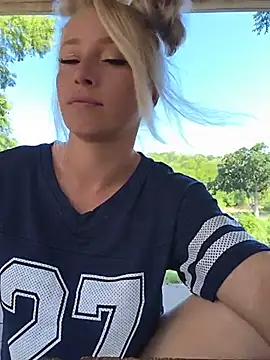 POPPY_XO's Live XXX Chat
