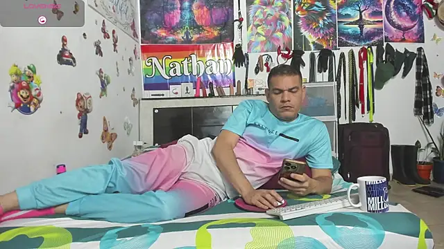 Chat +18 de nathannathaniel ao vivo
