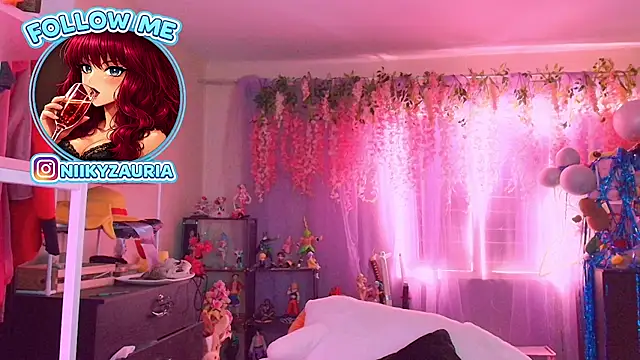 _niiky Chat XXX in diretta