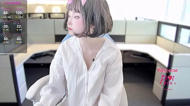 AureliaDoll 现场XXX聊天