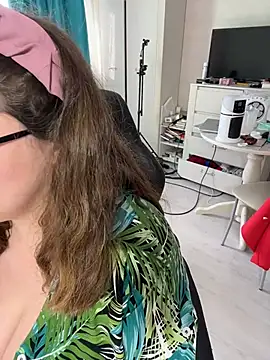 XXX chat uživo modela DienkaGreen