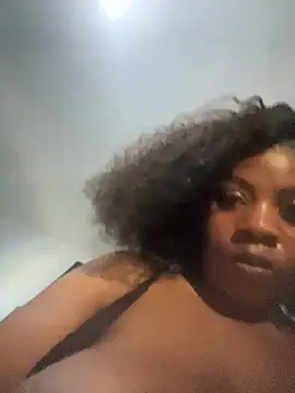 thethicktities' Live XXX Chat