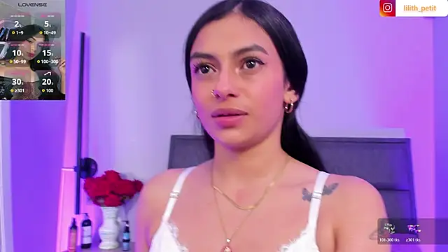 دردشة lilith_petit_ الجنسية المباشرة