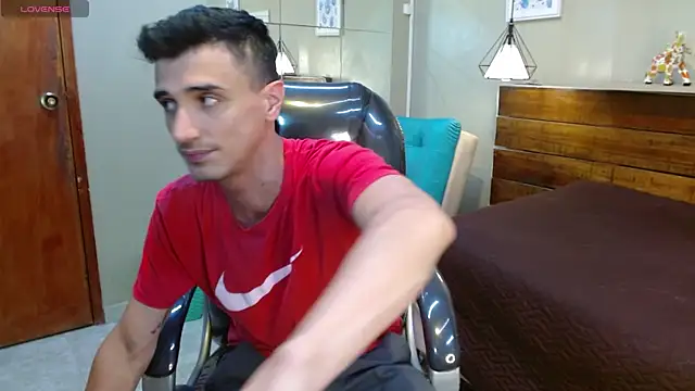 FelipeFriendly 现场XXX聊天