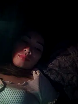 XXX chat uživo modela Isabella_pusy