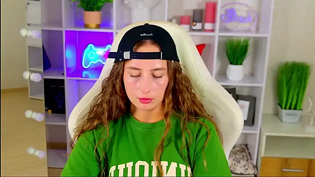NadinnL Live XXX Chat