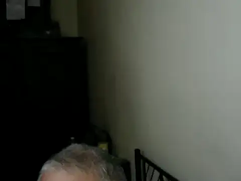 XXX chat uživo modela 100Tauros