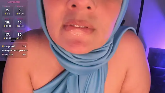 Sembang XXX Secara Langsung HijabiMilff