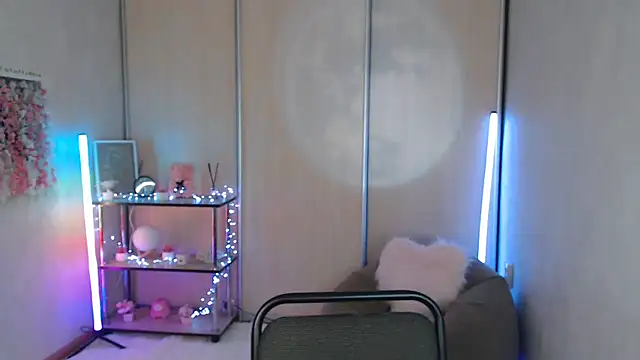 Milka_kamila Chat XXX in diretta