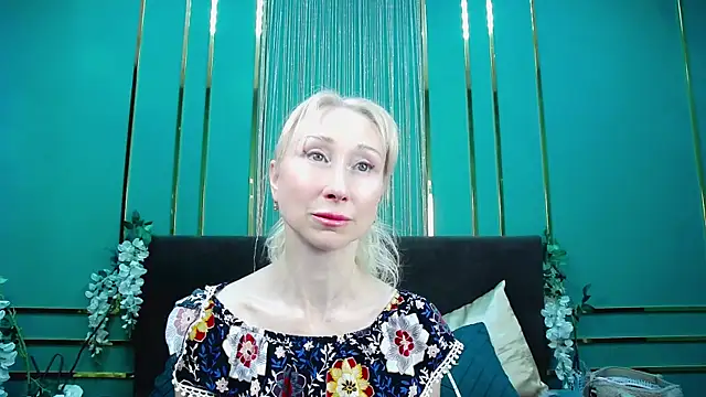 KissDreamm's Live XXX Chat