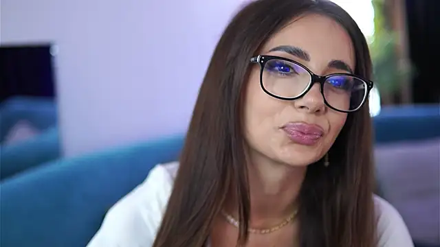 Chatroom XXX en direct de Aisha_Bee