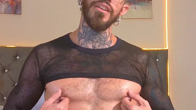 Chat XXX ao vivo de Simon_Rz