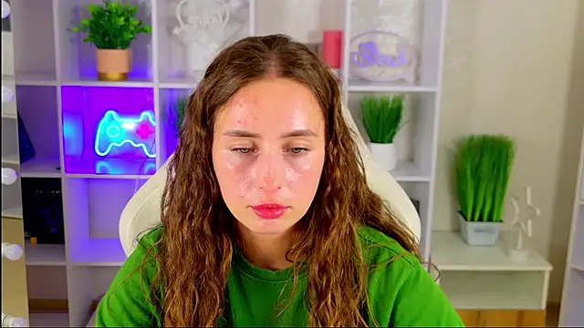 Chat XXX ao vivo de NadinnL