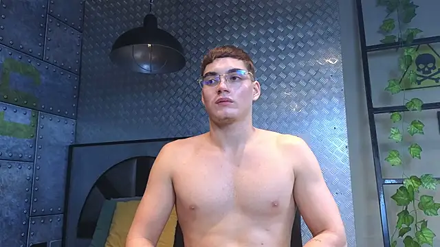 ThiagoFox – Live XXX-chat