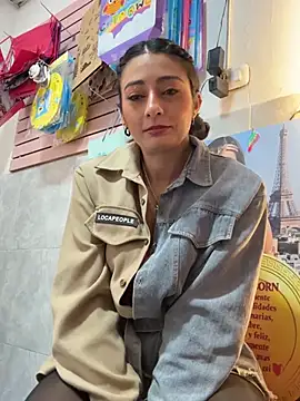 Sembang XXX Secara Langsung IsabellaMariet