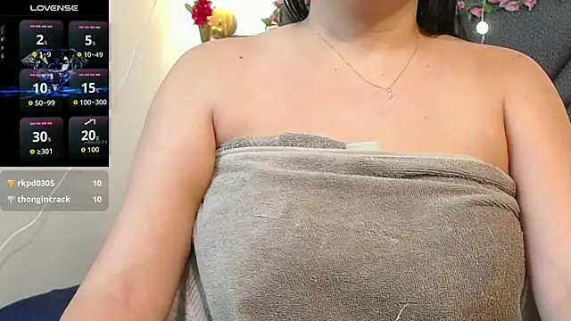 IndraKaur_ লাইভ XXX চ্যাট