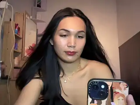 Show modela FelicityLincoln na web-kameri