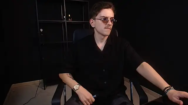 FelixStarkk Live XXX Chat