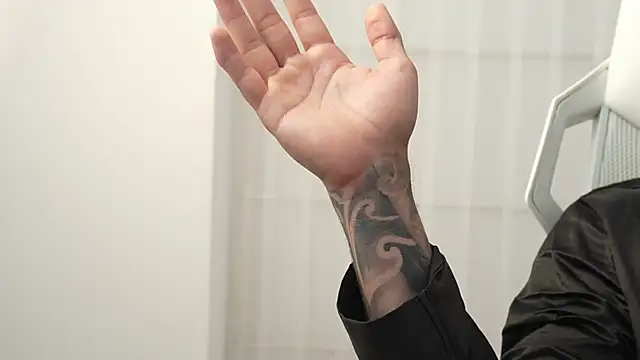 _BlowjobQueen Шоу с уебкамера